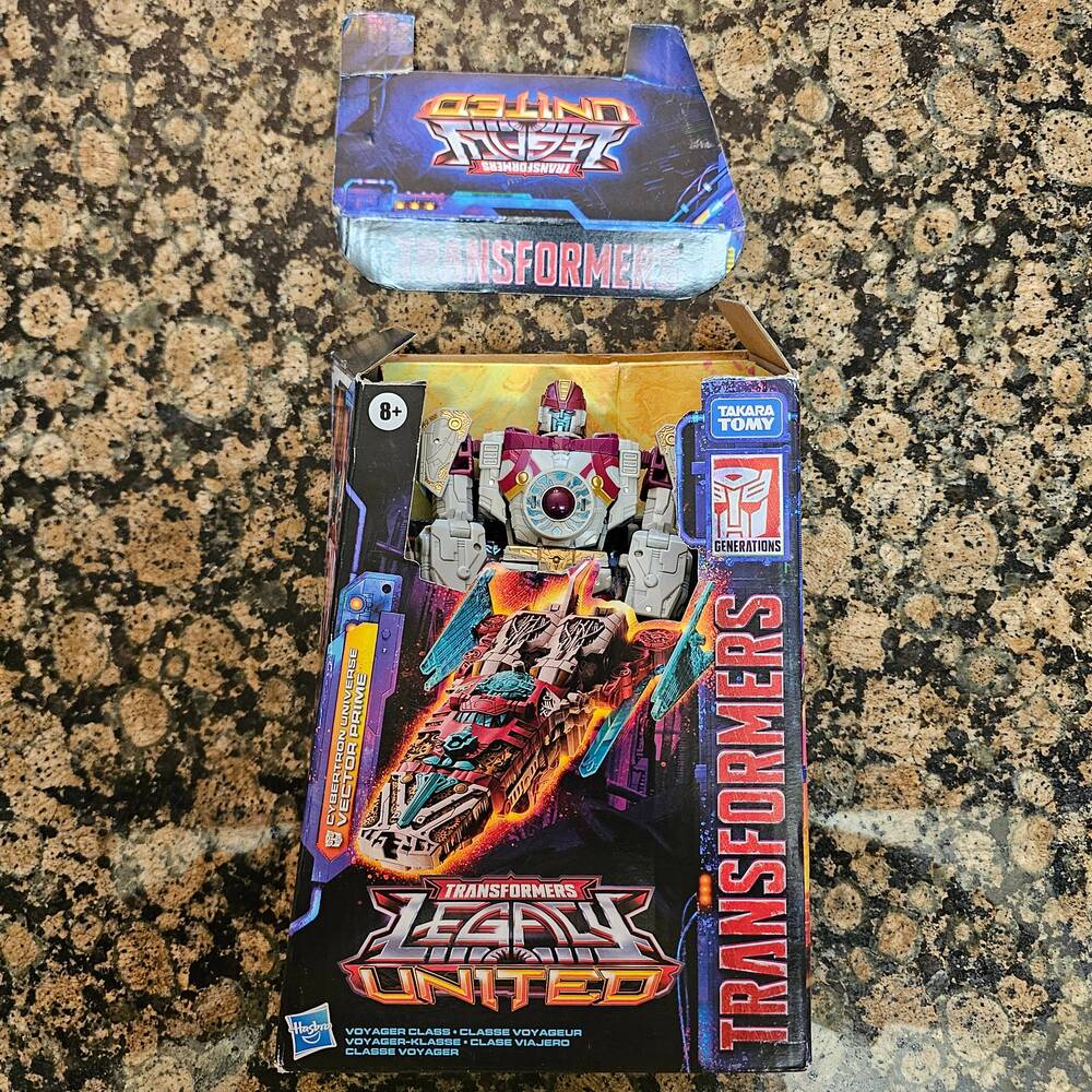 Transformers Legacy United Cybertron Universe Vector Prime Action Figure F8546 - Picture 2 of 7